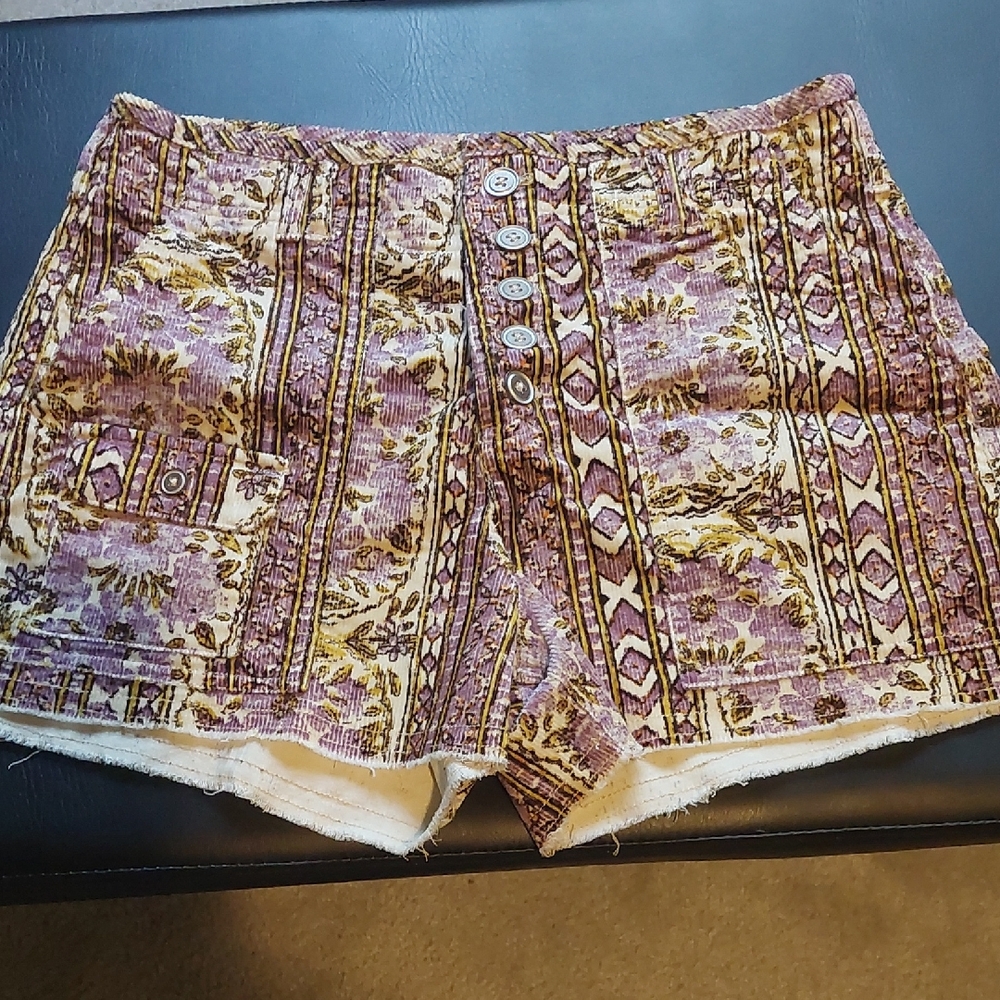 Pilcro High Waist Corderoy Floral Shorts - Purple and Cream